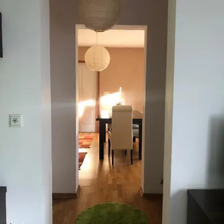 Apartment Incognito *